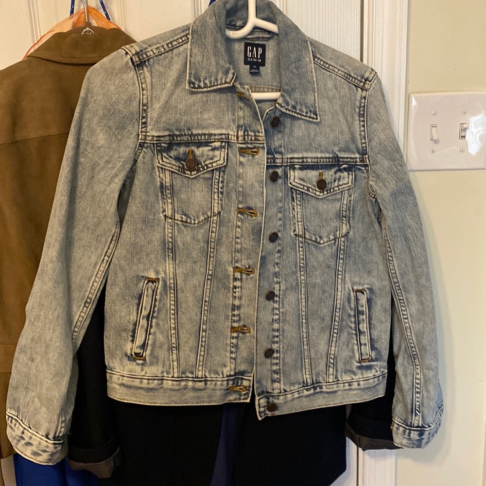 Gap Jean Jacket size X small